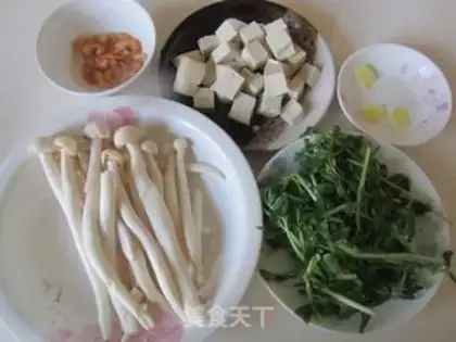 Make Tofu seafood mushrooms and eggs soup step 0