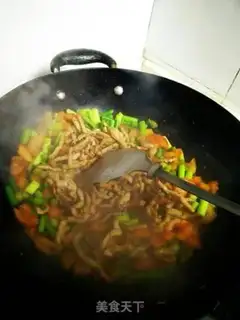 Make Garlic pasta step 4