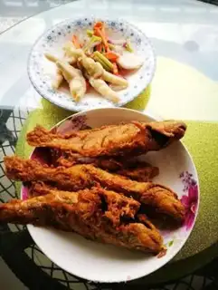 Make Fried seafish step 3