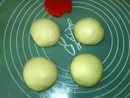 Make Peach and jam bread step 6