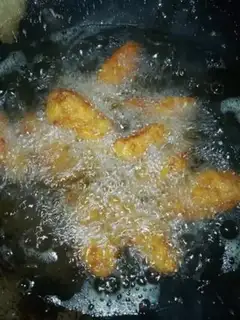 Make Spicy chicken wings step 9