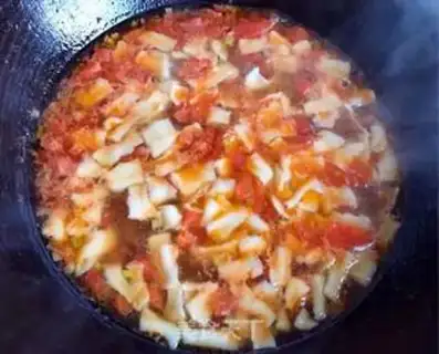 Make Tomato eggs for noodles step 7