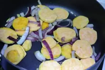 Make Potato cheese soup step 4