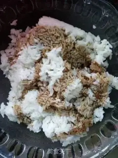 Make Soy sausage and egg fried rice step 2