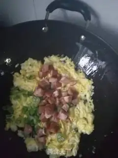 Make Soy sausage and egg fried rice step 5