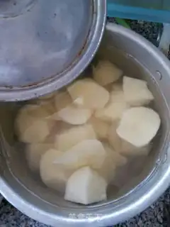 Make Russian cuisine soup step 5