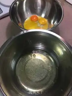 Make A cloud cake roll step 0