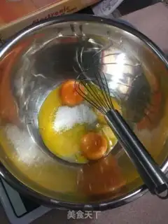 Make A cloud cake roll step 1