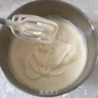 Make A waterless honey cake step 1