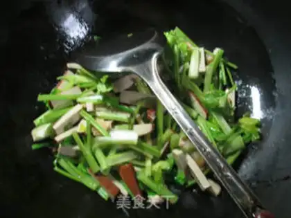 Make Eggs and celery step 3