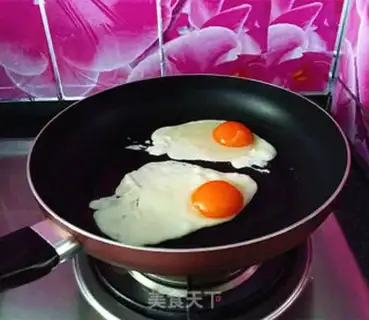 Make Ham cheese sandwich step 1