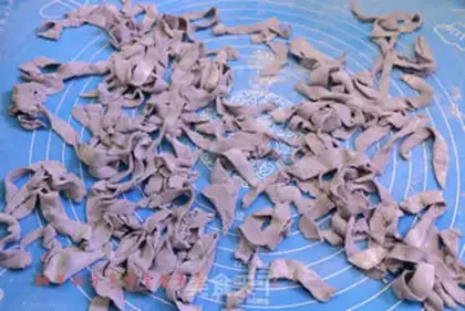 Make The purple blue-handed noodles step 10