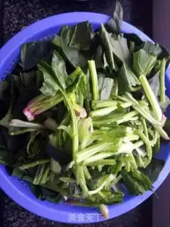 Make Sesame sauce spinach step 1