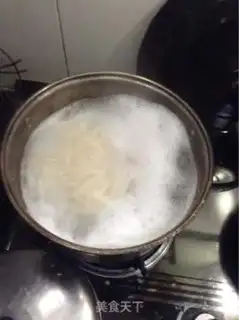 Make Sour sauce, oxen noodles step 10