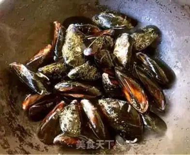 Make The mussels are on their way step 1