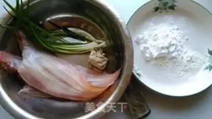 Make Pepper salt skinned fish step 0