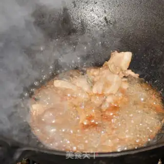 Make A dry pot of tea and mushrooms step 5