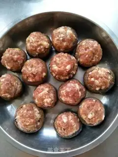 Make A mushroom step 2