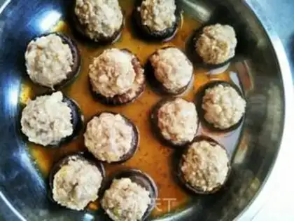 Make A mushroom step 3