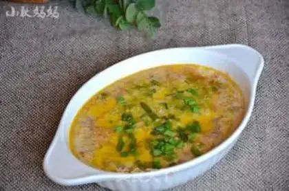 Make Shrimp sauce and eggs step 5