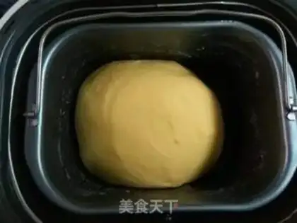 Make A cranberry bun step 3