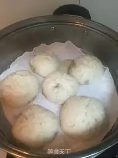 Make A cranberry bun step 6