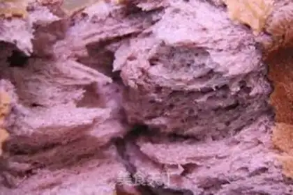 Make Black rice cream bread step 3