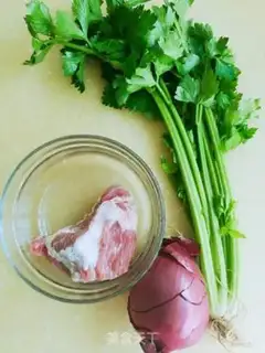 Make Celery onions step 0