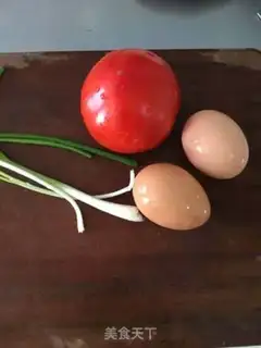Make Tomato fried eggs step 0