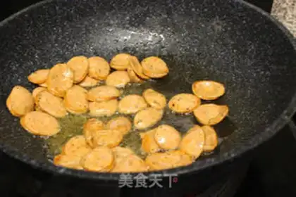 Make Sausage noodles step 5