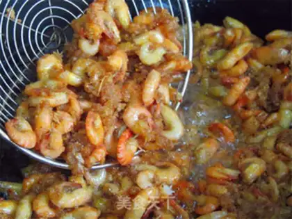 Make Garlic spicy shrimp step 6