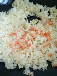 Make Egg fried rice step 4