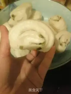 Make Wrote buns step 5