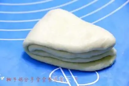 Make Heart-shaped coconut bread step 10