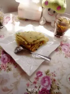 Make Onion omelet step 0