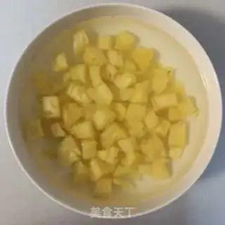 Make Pineapple rice step 3