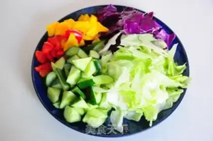 Make Tuna vegetable salad step 1