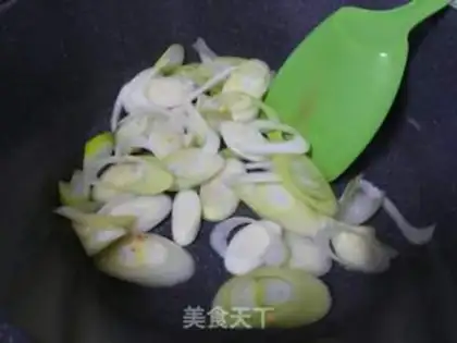 Make Gold onions. Tofu step 7