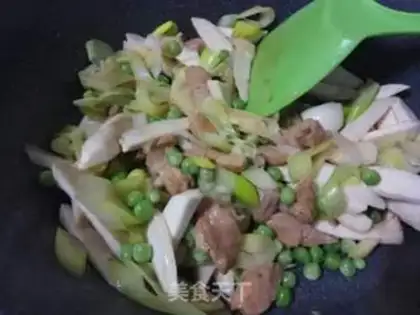 Make Gold onions. Tofu step 9