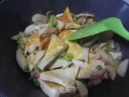 Make Gold onions. Tofu step 12
