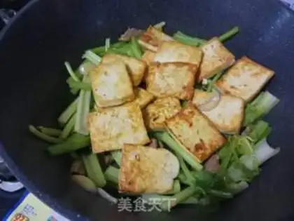 Make The celery chef