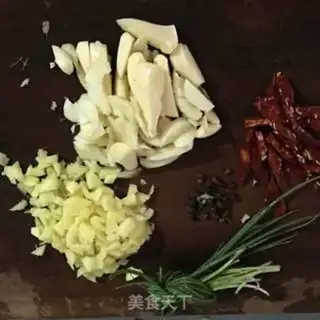 Make Red-burned fish head step 1
