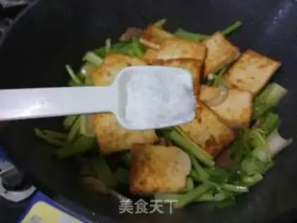 Make The celery chef
