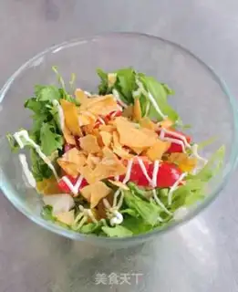 Make A salad with chrysanthemum fruit step 5
