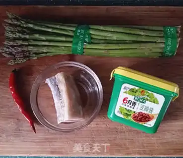Make Bean petal sauce step 0