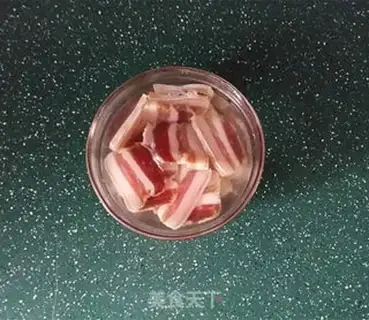 Make Bean petal sauce step 2