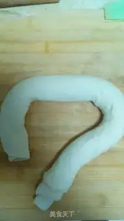 Make Sesame pretzels step 7