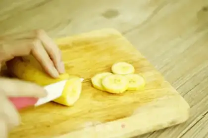 Make Yogurt fruit salad step 8