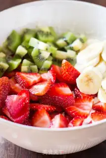 Make Yogurt fruit salad step 9