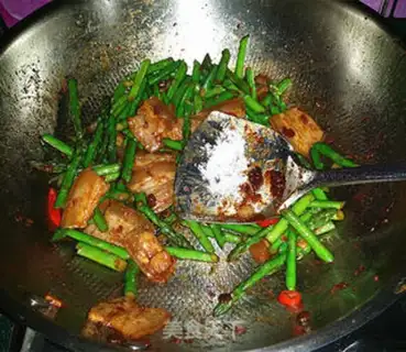 Make Bean petal sauce step 14